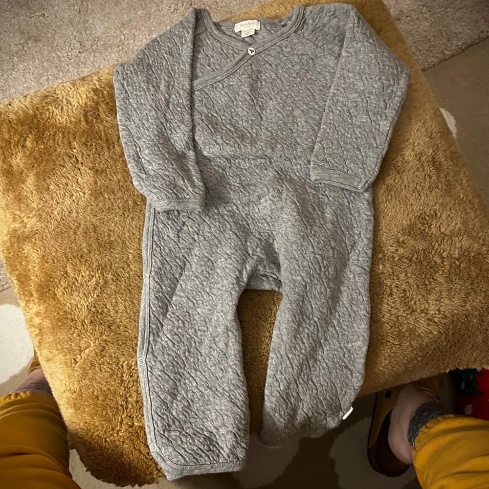 Burt’s Bees Onesie 6-9mo